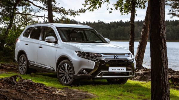 В 2020 году Mitsubishi доставит в Россию обновлённые Pajero Sport и ASX В 2020 году Mitsubishi доставит в Россию обновлённые Pajero Sport и ASX