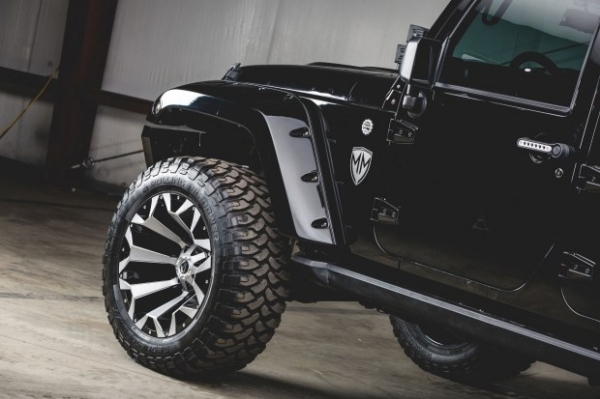 Jeep Wrangler c &laquo;дьявольскими&raquo; чертами пустят с молотка