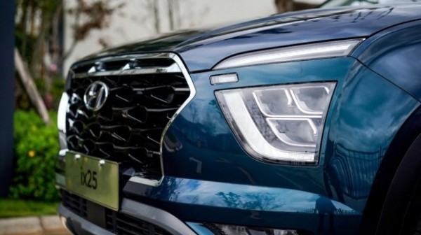 Новая Hyundai Creta обзавелась новым мотором, огромным тачскрином и подешевела