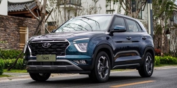 Новая Hyundai Creta обзавелась новым мотором, огромным тачскрином и подешевела