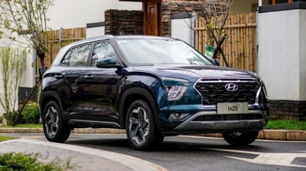 Новая Hyundai Creta обзавелась новым мотором, огромным тачскрином и подешевела