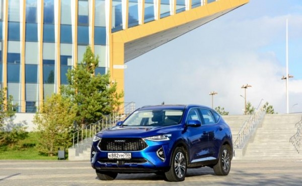 Новый Haval F7: Huawei среди автомобилей
