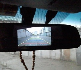 Выбираем лучшую камеру заднего вида с монитором