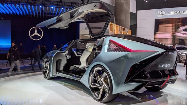 Компания Lexus показала в Лос-Анджелесе концепт LF-30