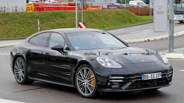 Появились первые изображения обновлённой Porsche Panamera
