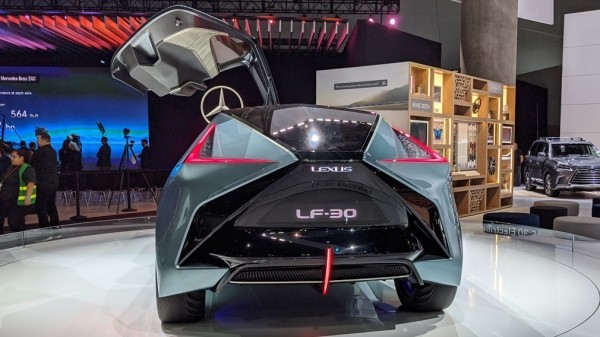 Компания Lexus показала в Лос-Анджелесе концепт LF-30