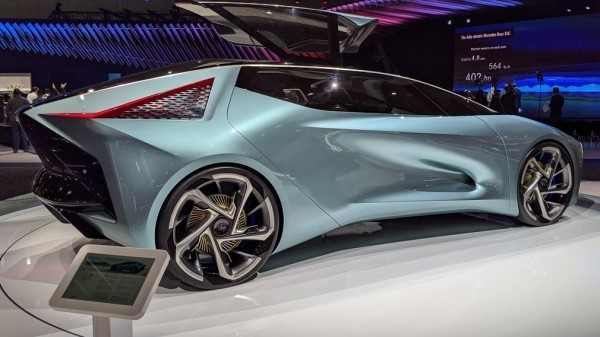 Компания Lexus показала в Лос-Анджелесе концепт LF-30