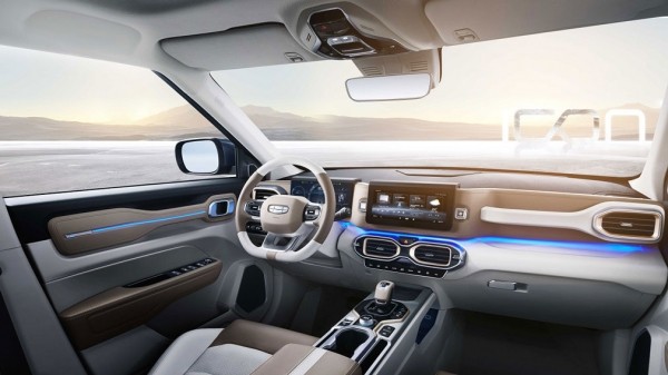 Компания Geely официально представила новый кроссовер Geely Icon