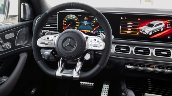 Модели Mercedes-AMG GLS 63 и&nbsp;GLE 63 освоили мотор V8 4.0