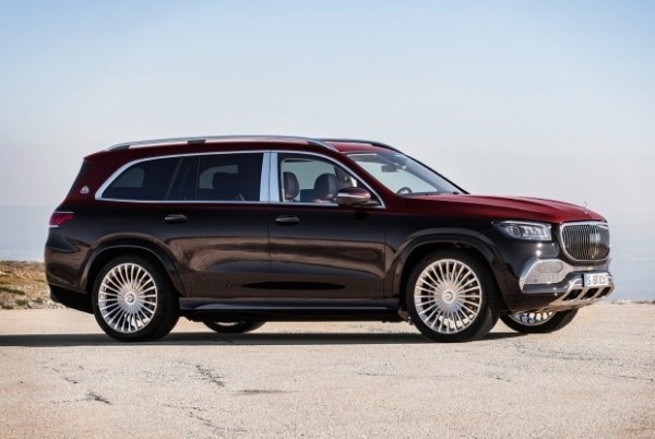 Кроссовер Mercedes-Maybach GLS сохранил кузов донора