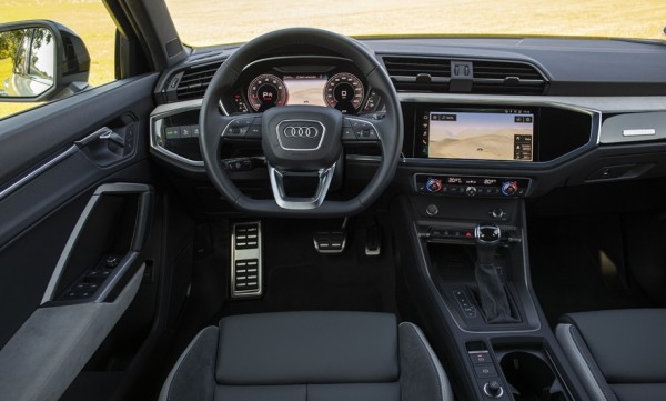 Кроссовер Audi Q3 Sportback пришёл в&nbsp;Россию в&nbsp;двух версиях