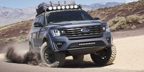 На аукционе продают тюнингованный внедорожник Ford Expedition На аукционе продают тюнингованный внедорожник Ford Expedition