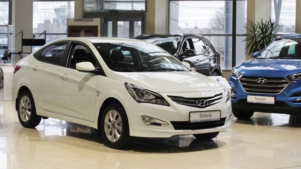 Назвали самые любимые цвета автомобилей в России