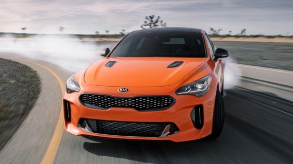Kia назвала рублёвые цены фастбека Stinger 2020 модельного года