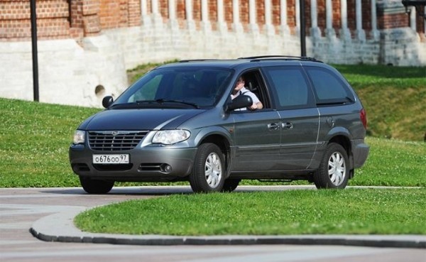 5 больших минивэнов за 300&minus;400 тысяч рублей