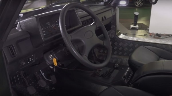В Сети показали внедорожник LADA 4&times;4 с супер-тюнингом