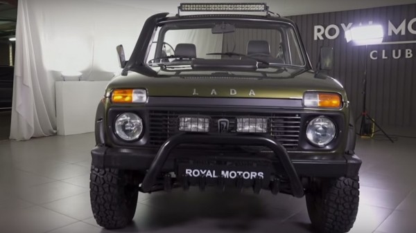 В Сети показали внедорожник LADA 4&times;4 с супер-тюнингом