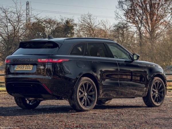Land Rover выпустит «самую черную» версию Range Rover Velar Land Rover выпустит «самую черную» версию Range Rover Velar