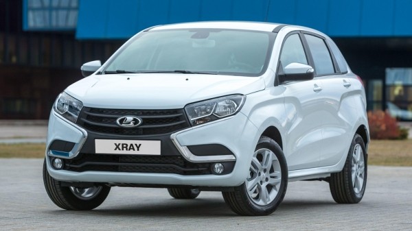 Lada XRAY получил мультимедиа с Android Auto и Apple Car Play Lada XRAY получил мультимедиа с Android Auto и Apple Car Play
