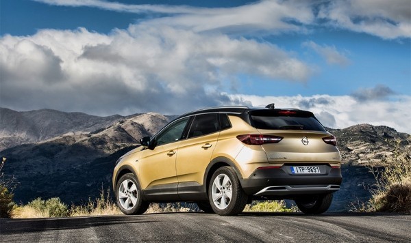 Opel вернулся в Россию: модели, цены, комплектации, дилеры 