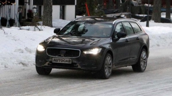 Volvo тестирует гибридные версии моделей V90 и S90