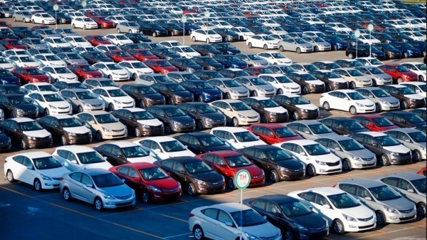 За 2019 год в России было продано новых автомобилей на сумму 2,5 трлн рублей