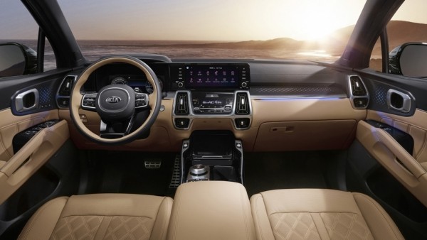 Kia опубликовала первые официальные фото нового Kia Sorento