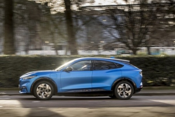 Ford Mustang Mach-E для Европы: ждем в Украине Ford Mustang Mach-E для Европы: ждем в Украине