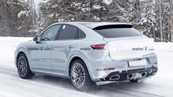 На тестах замечен высокопроизводительный Porsche Cayenne Coupe GT На тестах замечен высокопроизводительный Porsche Cayenne Coupe GT