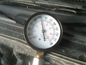 Причины повышенной компрессии в цилиндрах двигателя Причины повышенной компрессии в цилиндрах двигателя