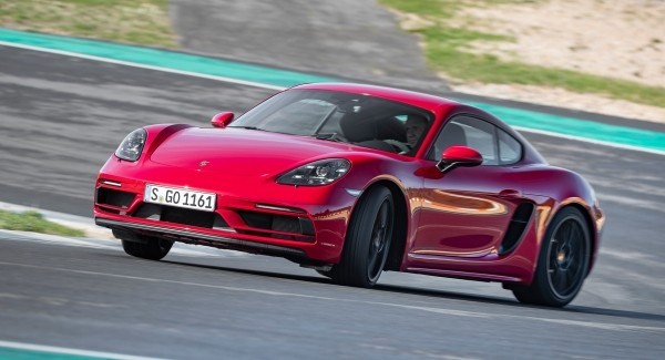 Возвращаем недостающие цилиндры Porsche 718 GTS 4.0