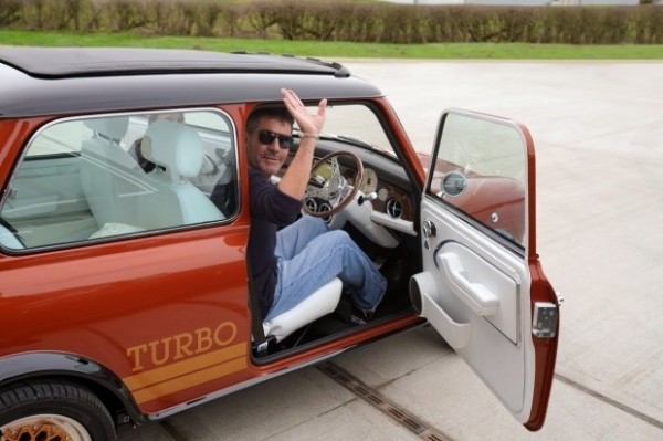 Классический MINI &laquo;превратили&raquo; в Lotus из фильма о Джеймсе Бонде