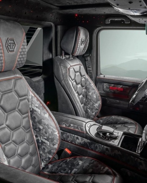 Mercedes-Benz G-Class превратили в двухдверный пикап