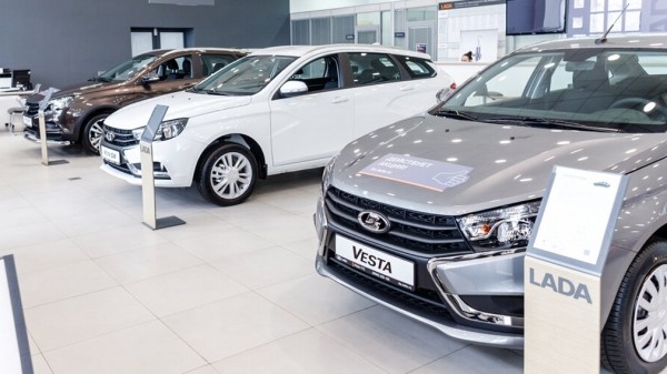 АвтоВАЗ сообщил о скидках на автомобили Lada в апреле