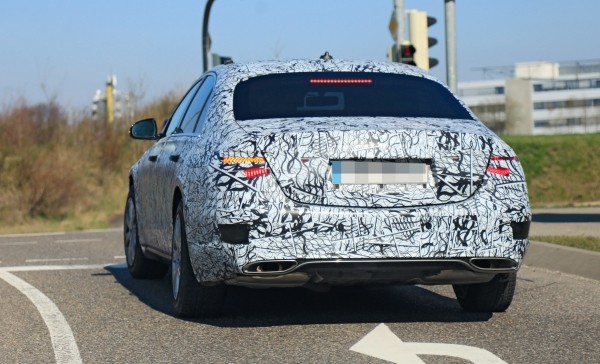 Новый Mercedes-Benz S-Class Guard впервые замечен на испытаниях Новый Mercedes-Benz S-Class Guard впервые замечен на испытаниях