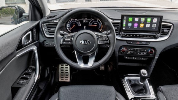 Компания Kia рассказала о новинках для России в 2020 году Компания Kia рассказала о новинках для России в 2020 году