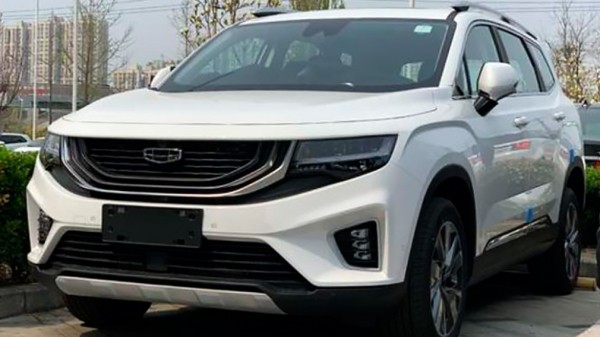 Опубликованы первые &laquo;живые&raquo; снимки Geely Haoyue