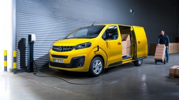 Opel представила электрический фургон Vivaro-e