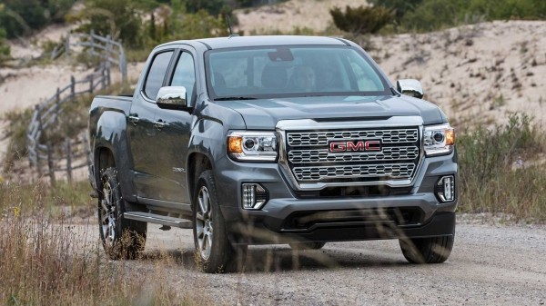 GMC опубликовал фото обновленного пикапа Canyon в роскошной версии Denali GMC опубликовал фото обновленного пикапа Canyon в роскошной версии Denali