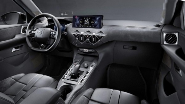 Икона стиля &laquo;хай-тек&raquo; SUV DS 3 CROSSBACK уже в Украине