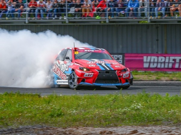 На спорте и на спирте: тюнинг Lexus IS200 На спорте и на спирте: тюнинг Lexus IS200