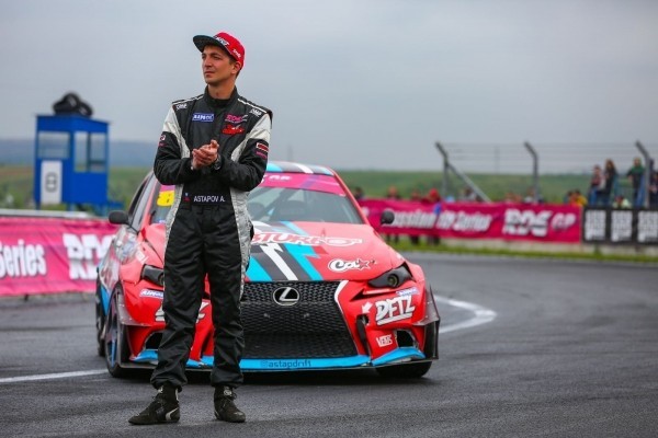 На спорте и на спирте: тюнинг Lexus IS200 На спорте и на спирте: тюнинг Lexus IS200