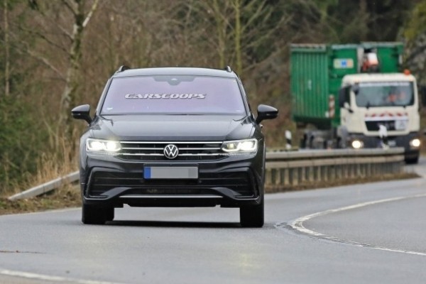 Попался! Обновленный Tiguan без камуфляжа