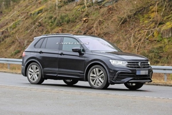 Попался! Обновленный Tiguan без камуфляжа