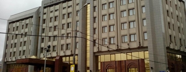 В России хотят изменить систему страхования работников силовых ведомств В России хотят изменить систему страхования работников силовых ведомств