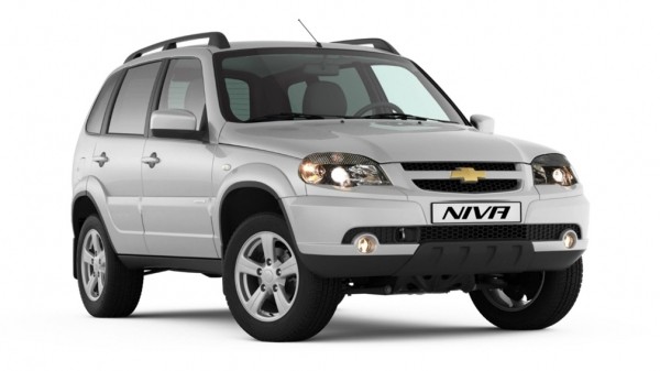 Появились рендорные изображения удлиненной Lada Niva