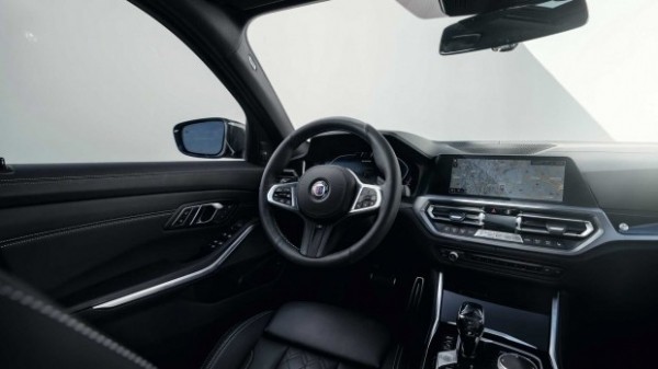 Alpina которая не Alpine: известное тюнинг-ателье прокачало новую «Трешку» BMW Alpina которая не Alpine: известное тюнинг-ателье прокачало новую «Трешку» BMW