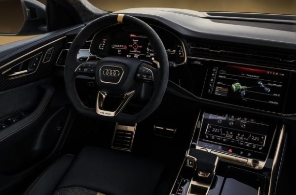 Audi RS Q8 прокачался на карантине до 900 л.с.