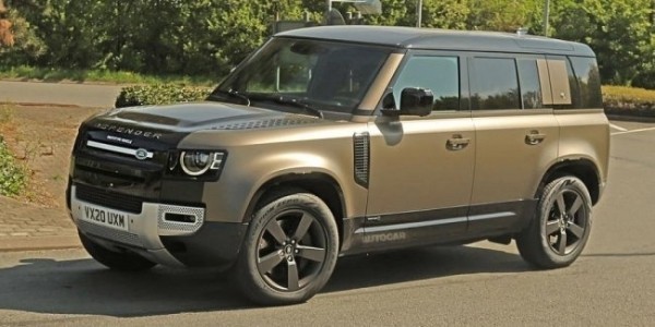 Брутальный автомобиль с брутальным мотором: Defender c двигателем V8 Брутальный автомобиль с брутальным мотором: Defender c двигателем V8