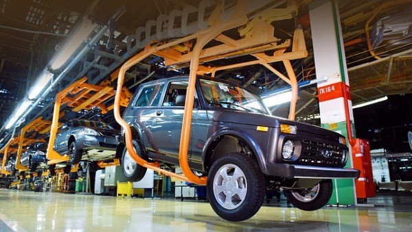 Московский авторынок в апреле снизился на 80%